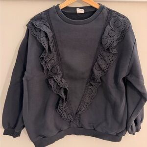 Zara Black Ruffled Sweatshirt